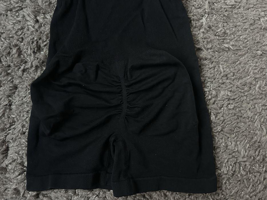 SM fit и H&M спортни дрехи