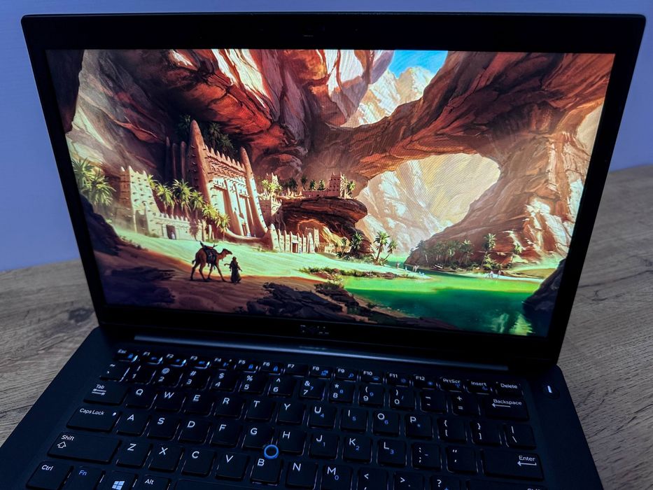 Noutbook Dell Latitude 7320