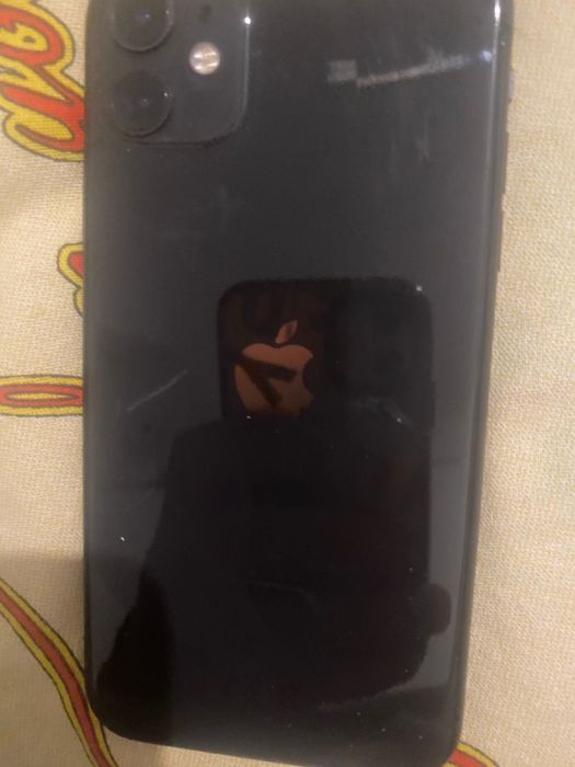 Iphone 11 в отл состоянии