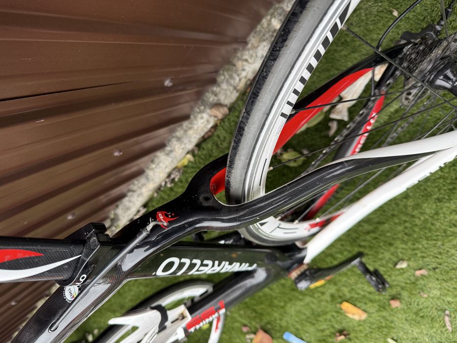 Vand bicicleta dogma pinarelo din carbon