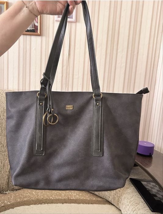 Продам сумки по 4000 тг