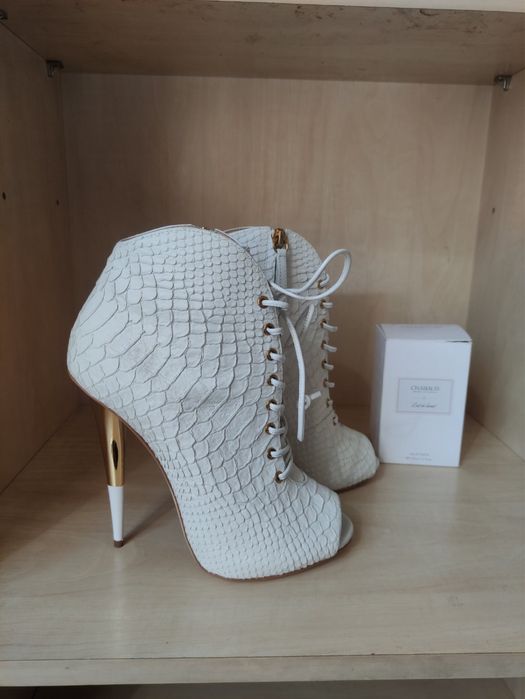 Giuseppe Zanotti 37