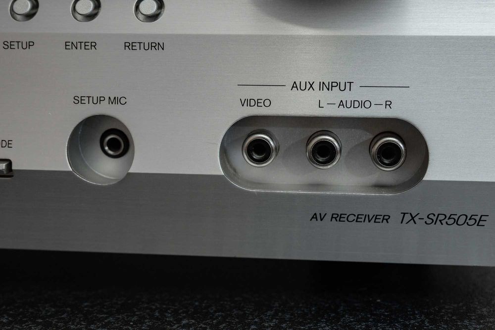 AV Receiver Onkyo TX-SR505E