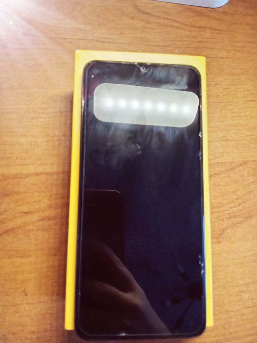 Продаю телефон по дешевке