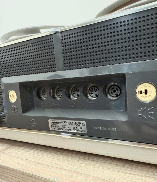 Колекционерски ролков магнетофон Grundig TK-47 - нов
