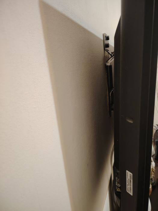 ТВ LG и тв масичка