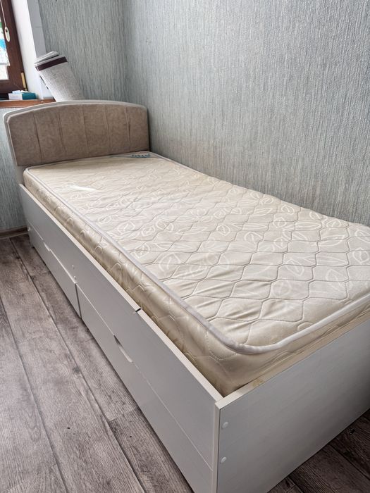 Продам кровать односпальная