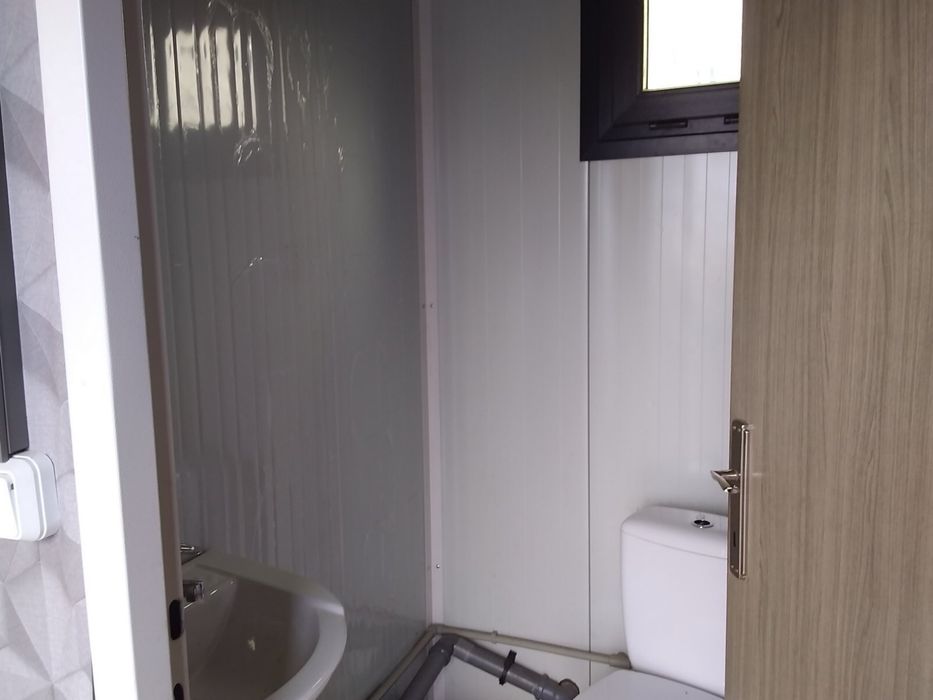 Фургон  оборудван  за офис или вила