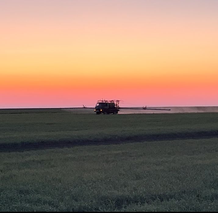 Продам Опрыскиватель AVAGRO