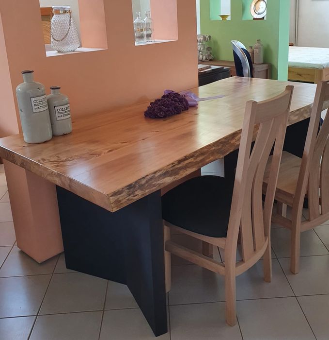 Masa din lemn masiv si margine coaja 200/90/78