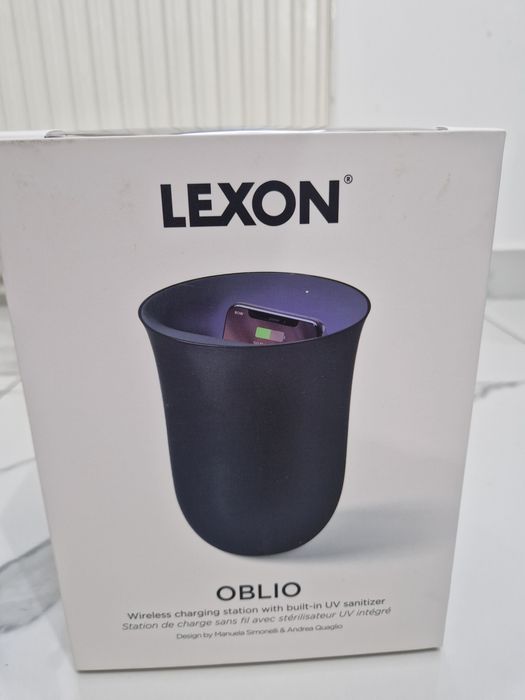 Stație încărcare wireless cu sterilizare UV Lexon Oblio Wireless Charging Station – design modern