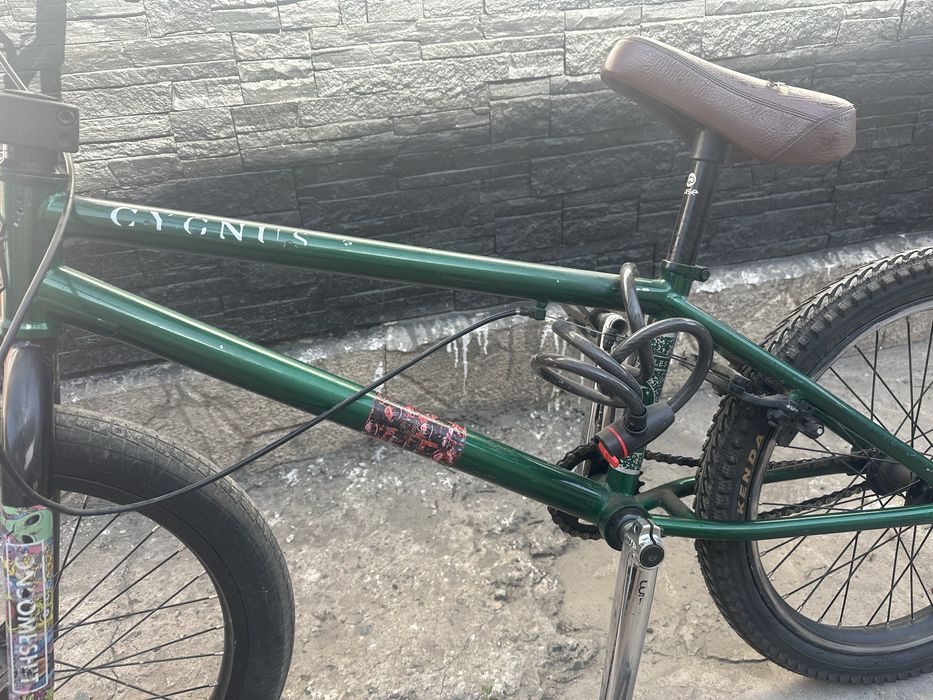 Продам трюковой велосипед BMX