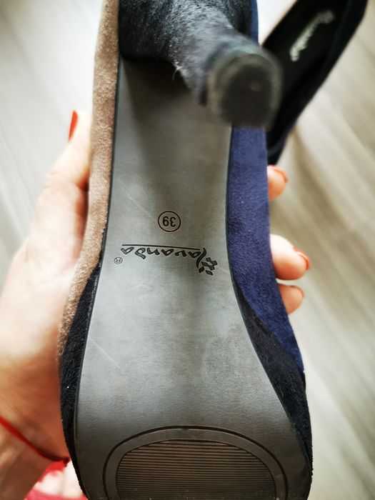 Pantofi platforma mărimea 39, noi