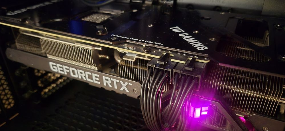 Placa video gaming RTX 3080 10GB GDDR6X 320bit