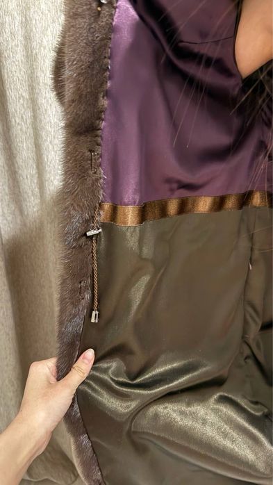 Продам шубу состояние хорошая