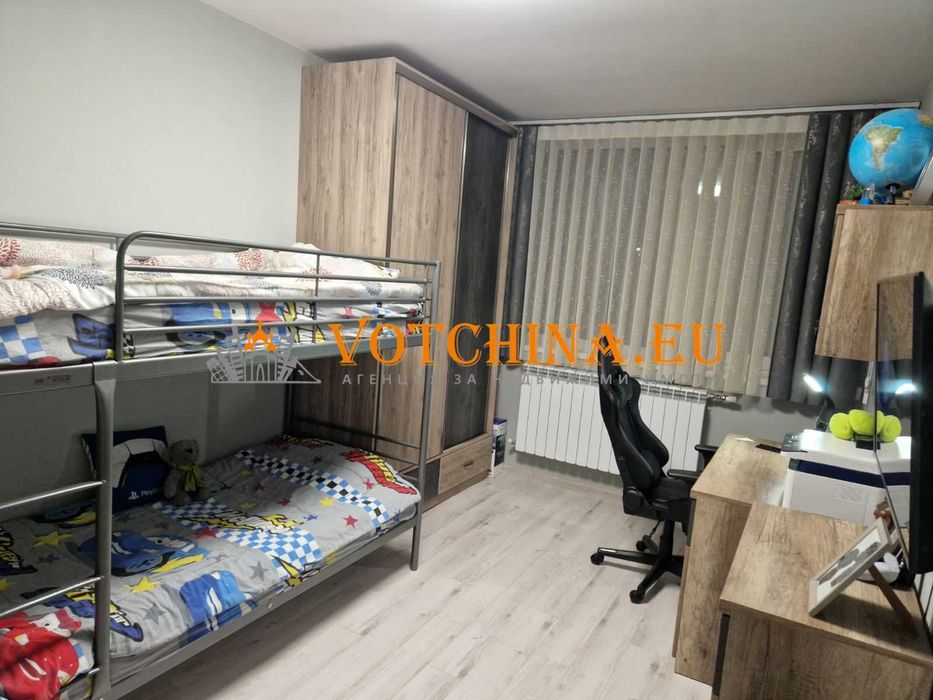 Продава се Тристаен апартамент в Варна, Възраждане 1 - 109 кв.м за 2202 €/кв.м - Снимка #12