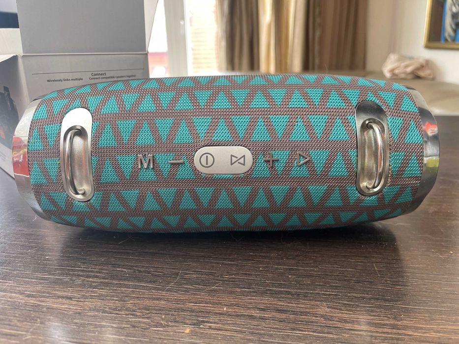 Продавам JBL XTERME2 - чисто нов