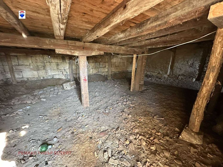 Продава се Къща в с. Щръклево, Област Русе - 60 кв.м за 865 €/кв.м - Снимка #12