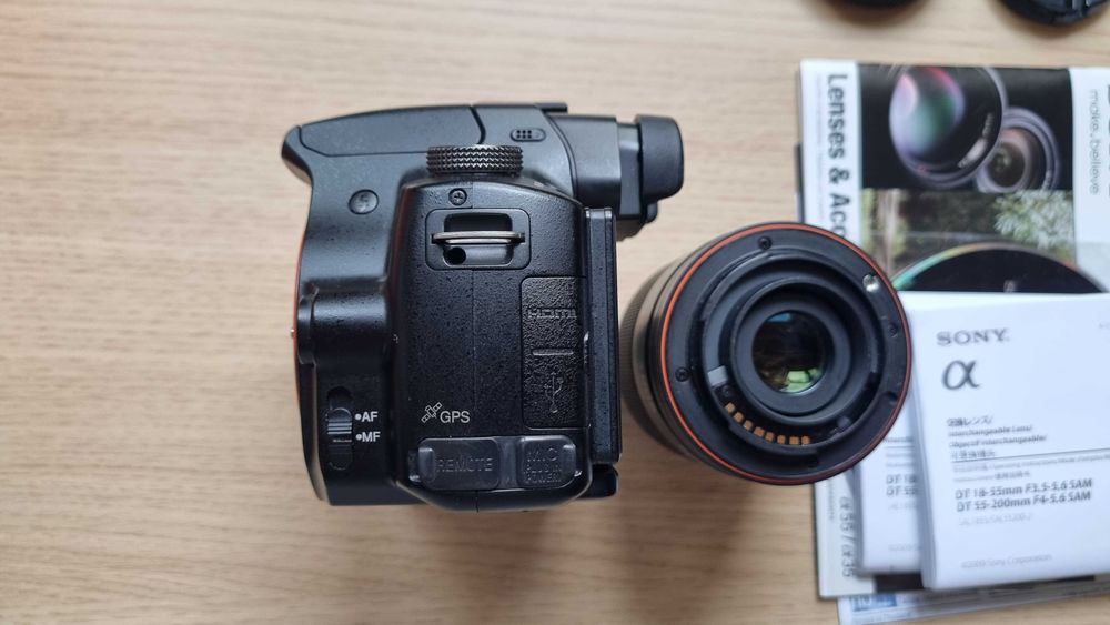 DSLR Sony a55 + Obiectiv 18-70mm cu DEFECTE