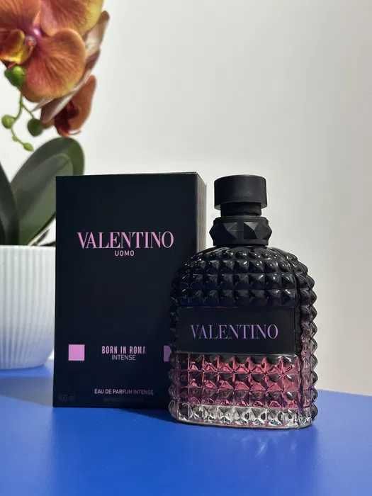 Valentino Born in Roma Uomo Intense (Buc/En Gross)