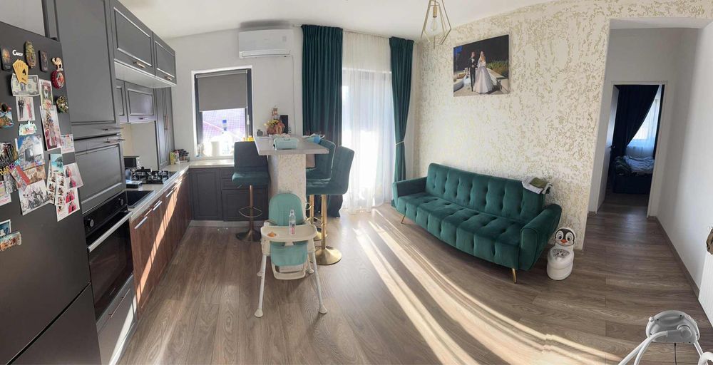 Vand apartament 3 camere in Apahida