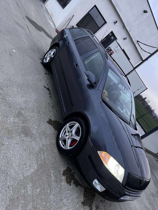 Vand sau schimb skoda octavia 2