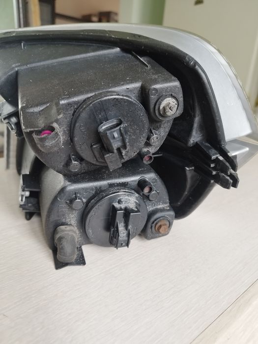 Продам противотуманки. Противотуманки на Лексус.