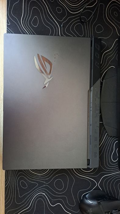 Laptop asus rog strix g15