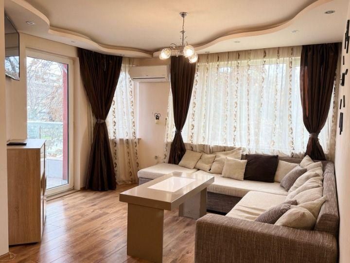 Дава се под наем Двустаен апартамент в Пловдив, Кършияка - 70 кв.м за 460 € - Снимка #1