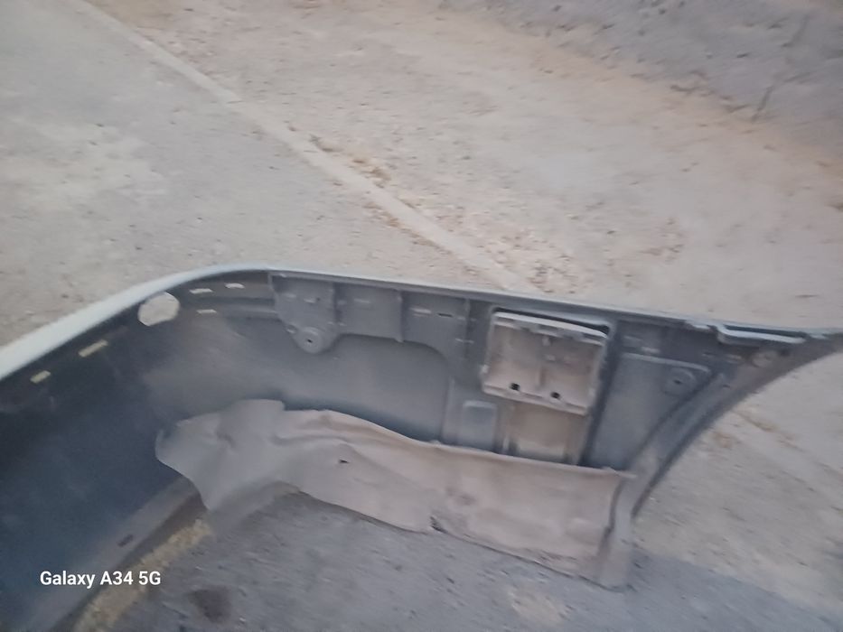 Продам до рест бампер передние и задние