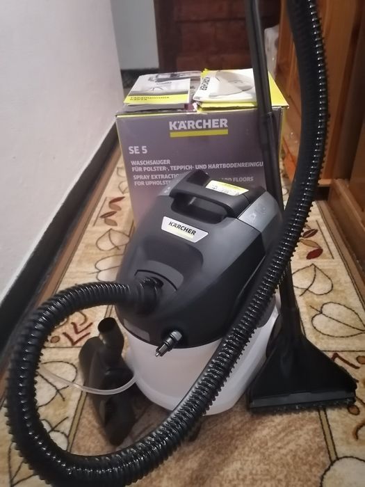 Перяща прахосмукачка Karcher se 5