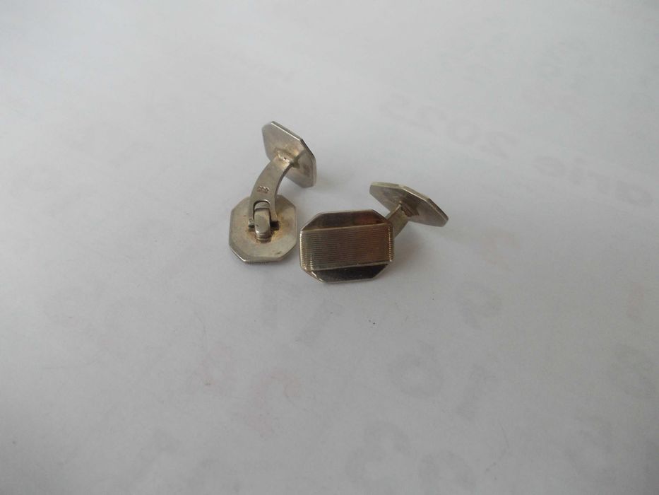 Butoni vechi din argint (1)