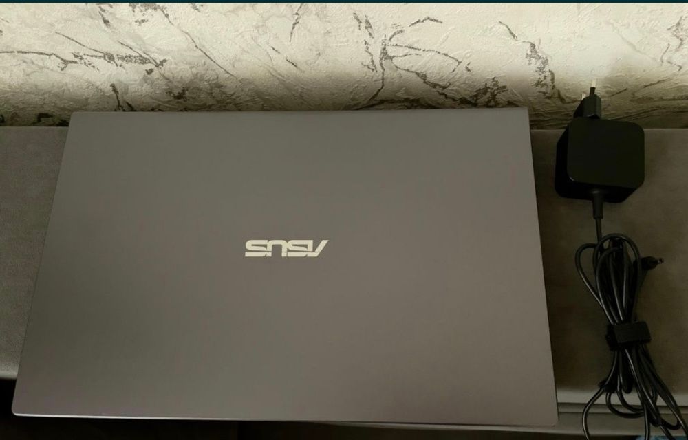 Мощный ноутбук Asus