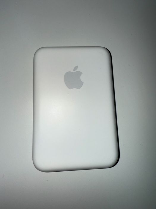 Apple MagSafe Battery Pack