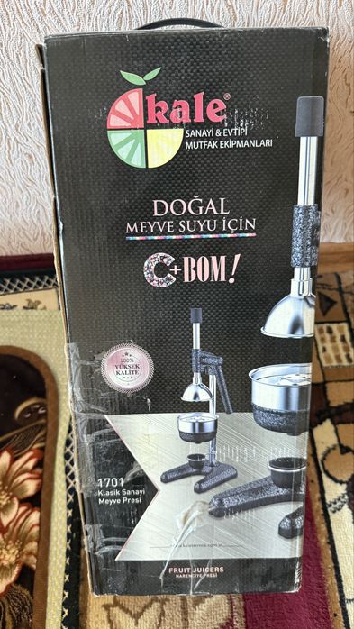 Соковыжималка пресс для цитрусовых и гранат