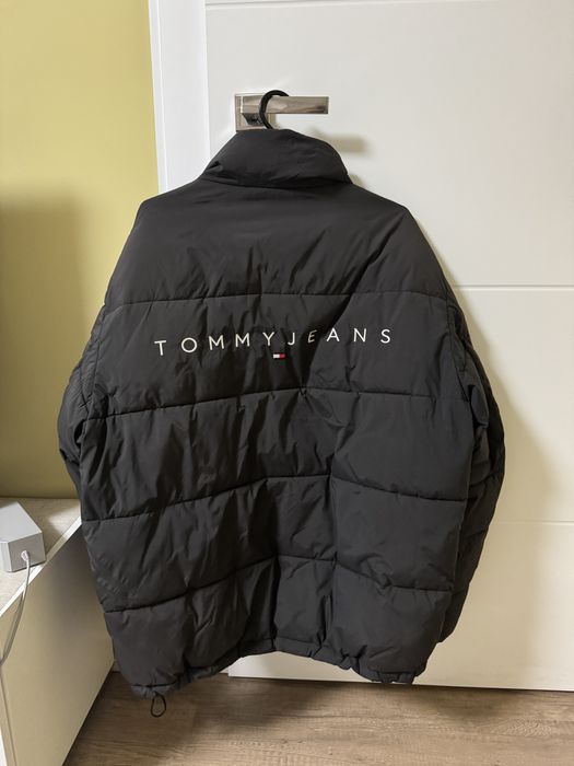 Tommy Jeans пухено яке