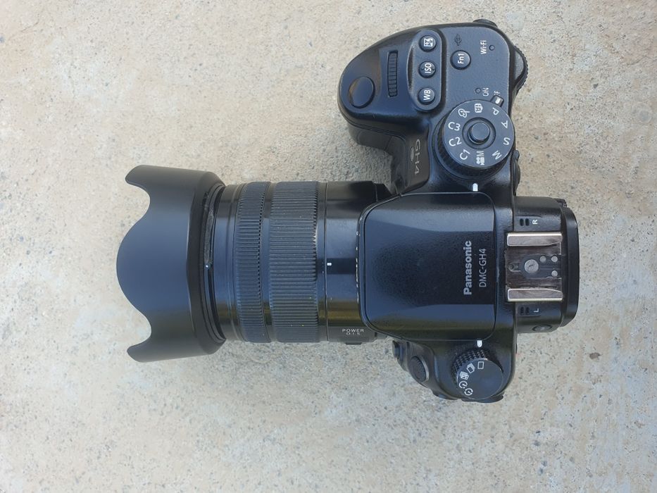 Panasonic lumix gh4 sotiladi holati yaxshi