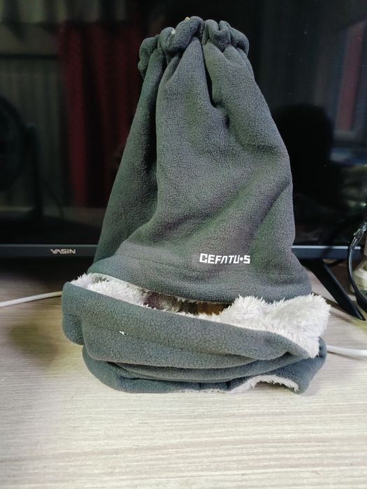 Шапки теплые зимние