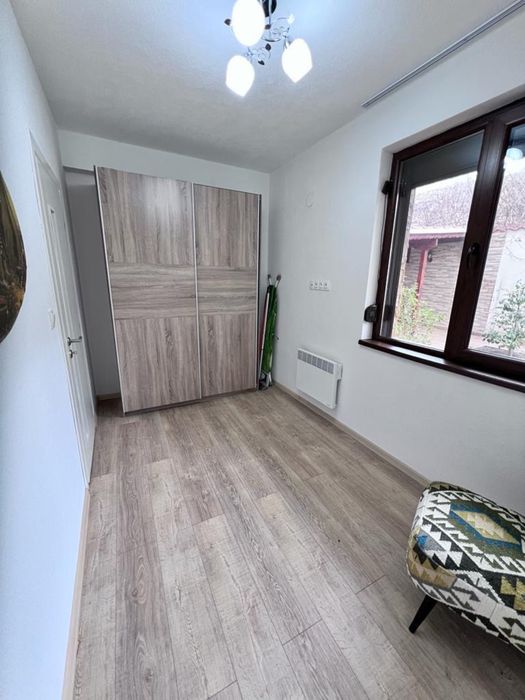 Продава се Тристаен апартамент в Сандански - 60 кв.м за 2417 €/кв.м - Снимка #4