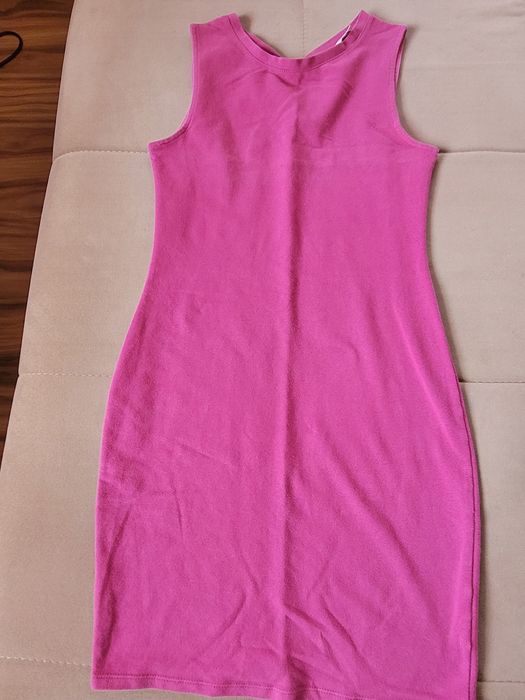 Розова лятна рокля