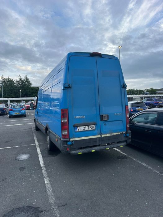 Vând Iveco daily