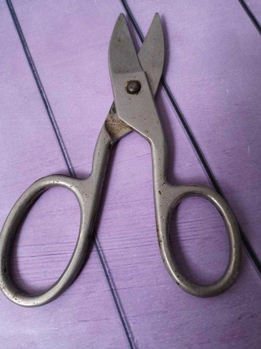 Меняю 2 юезби 2.0 ноутбучные флешки отформатированные на 32 gb рабочие