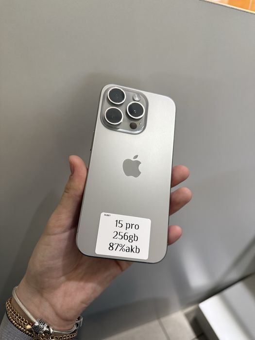 Iphone 15 pro 256 gb