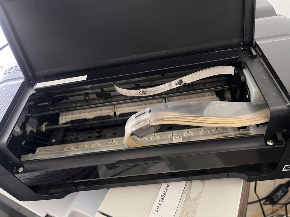 Продам цветной принтер epson l110