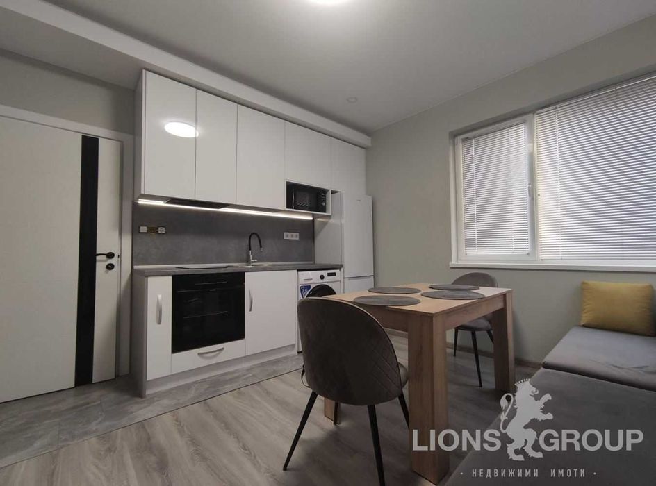 Дава се под наем Двустаен апартамент в Варна, Цветен квартал - 55 кв.м за 460 € - Снимка #3