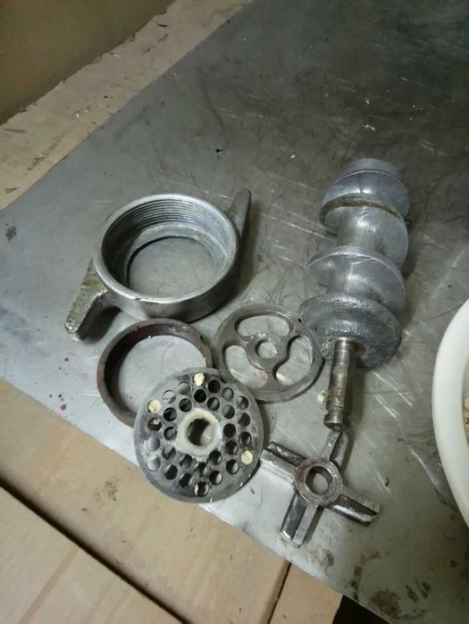Мясорубка, Miyasarofka, гушт майдалангич МИМ 600. Чётки ишлайди.