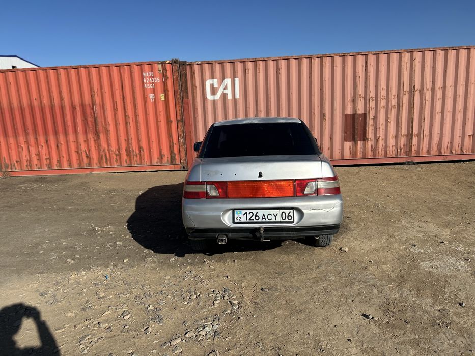 продаю машину ВАЗ 2110