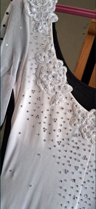 Продам бальное платье стандарт (35000)