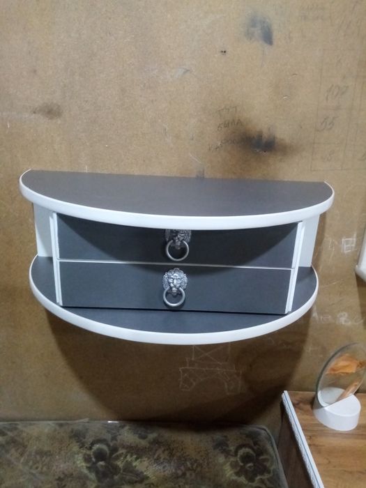 Продам новые полочки!