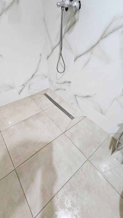 Amenajări Interioare Complete – Gresie, Faianță, Zugrăveli, Rigips etc